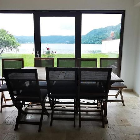Luca'S Home Orşova 外观 照片